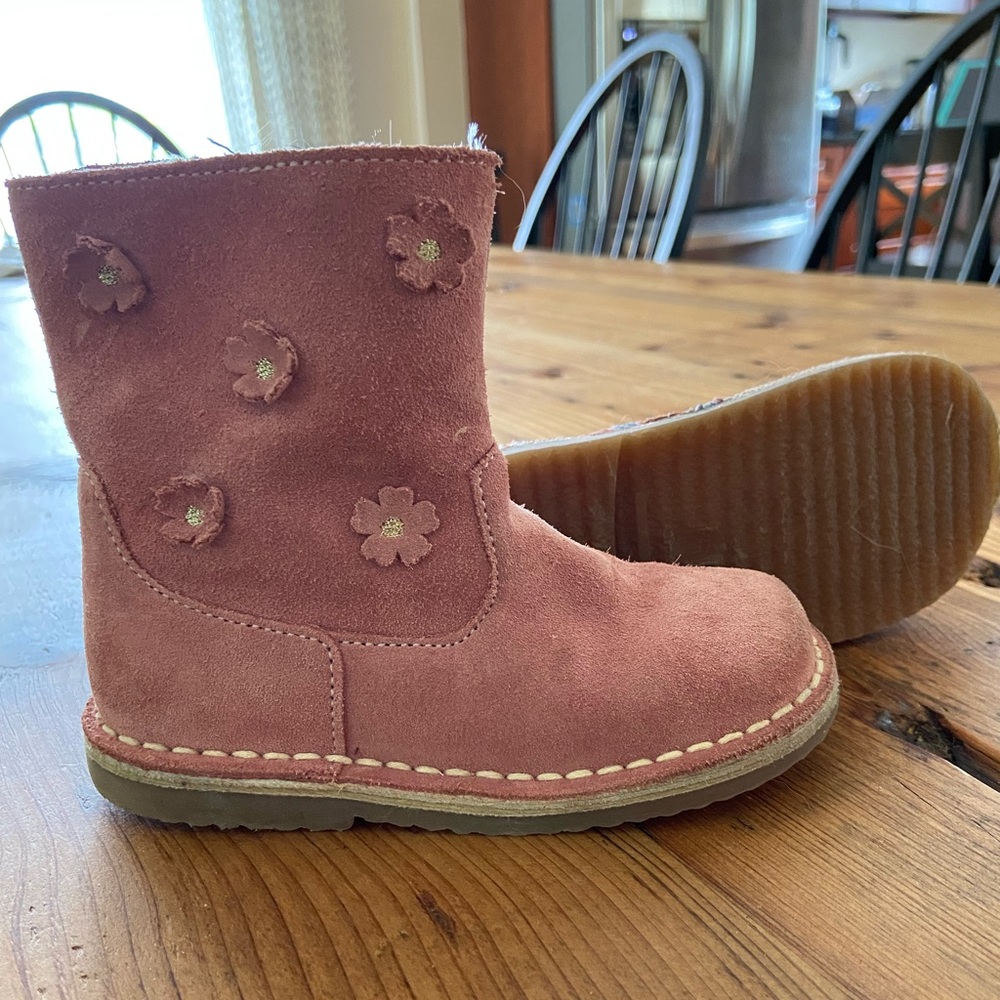 Miniboden sz25(little kid9) suede boots. $10